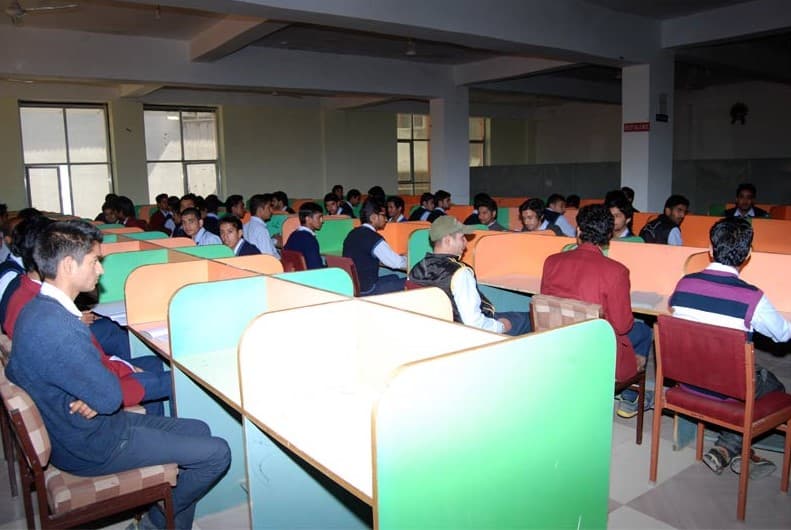TR Abhilashi Memorial Institute of Engineering and Technology Mandi Classroom photo 11